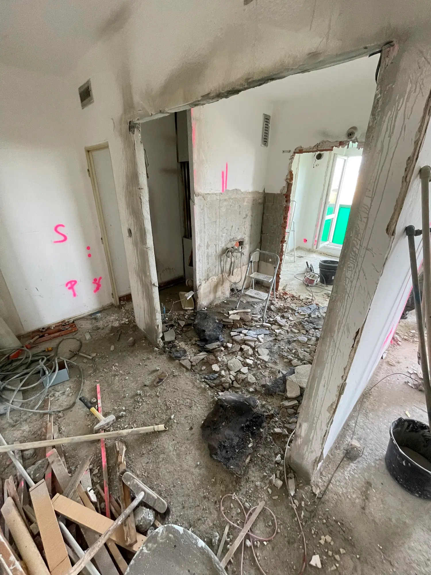 Kompletní TOPREKO 2+kk, O-Mariánské Hory, Gen. Hrušky – fotka 9 z 10