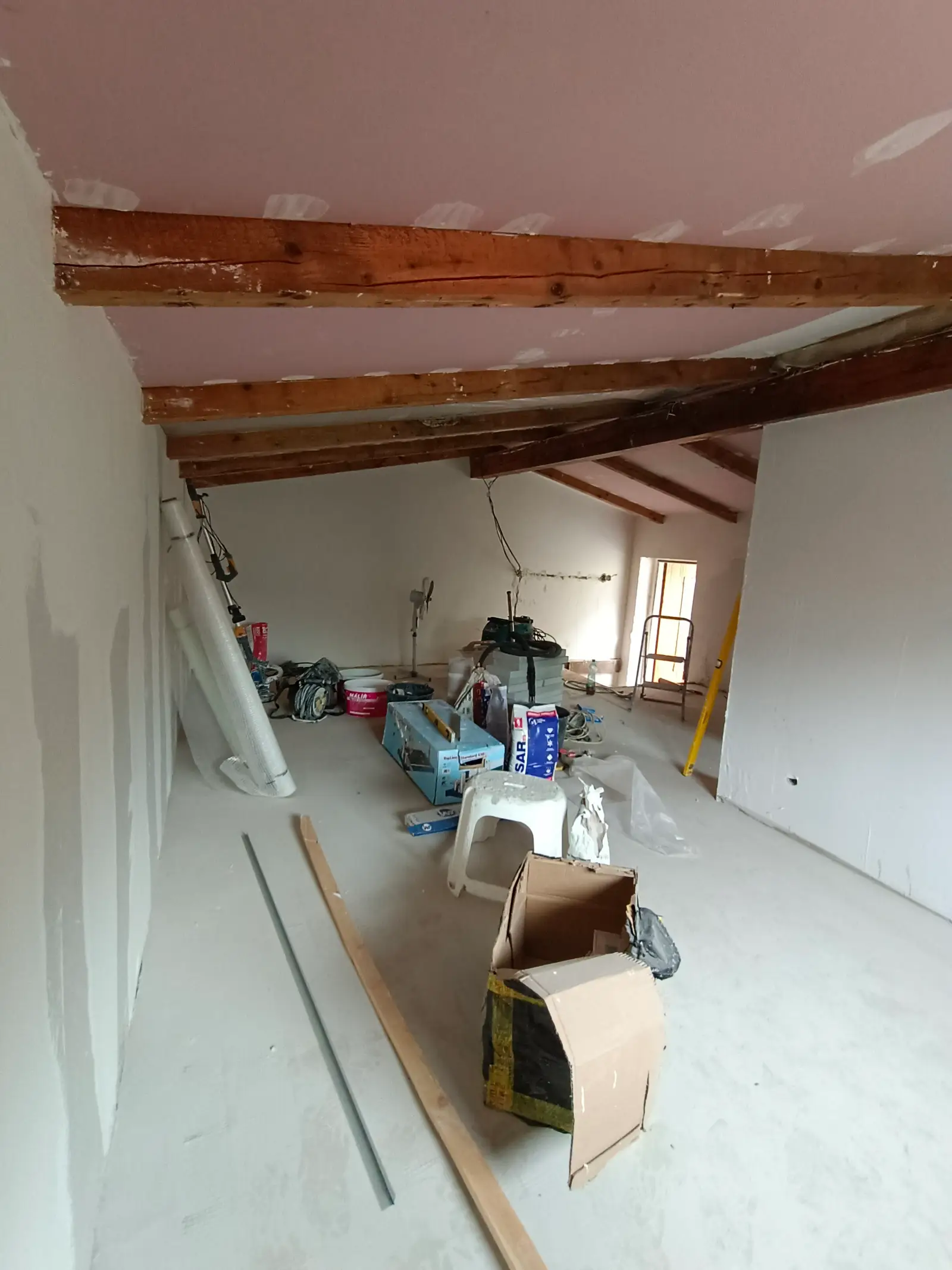 Kompletní TOPREKO podkroví 1+kk, O-Petřkovice, Balbínová – fotka 10 z 19